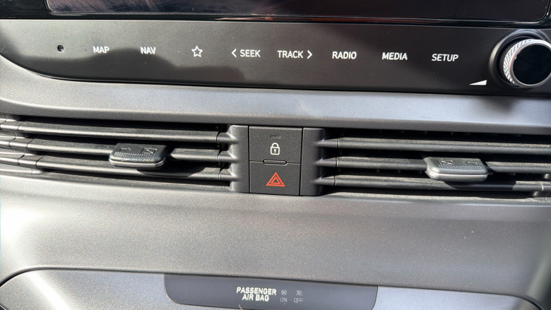 Hyundai BAYON 1.0 TGDi 48V MHEV Premium 5dr DCT Petrol Hatchback